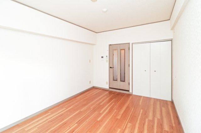 ダイナコート久留米本町の居間・リビング|ゆったりとしたリビングです