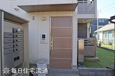 【エントランス】 | ＣＯＵＲＴ恋ヶ窪