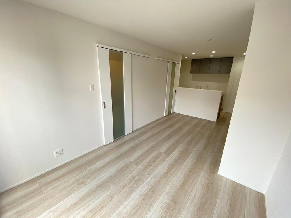 【新築戸建】長岡京市馬場見場走り「長岡京駅」2LDK+Sの居間・リビング