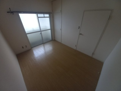 【洋室】 | ウエストハイツP2