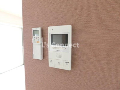 【セキュリティ】 | コンフィアンサ | オートロックはここから解錠できます。