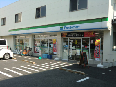 ファミリーマート西尾久一丁目店まで140ｍ