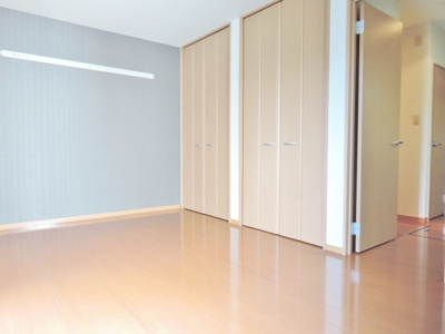 収納2ヶ所の洋室