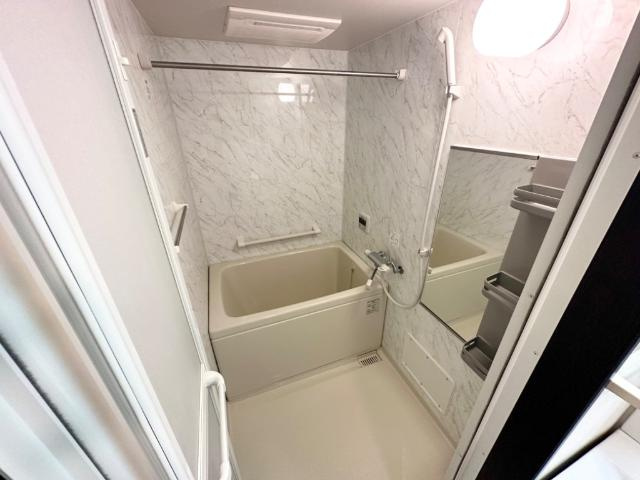 ルミナスハイムの浴室|バス