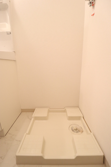 おおたかの森グラナリーの洗面所|室内洗濯機置場