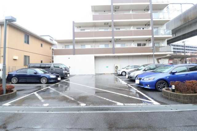 おおたかの森グラナリーの駐車場|駐車場
