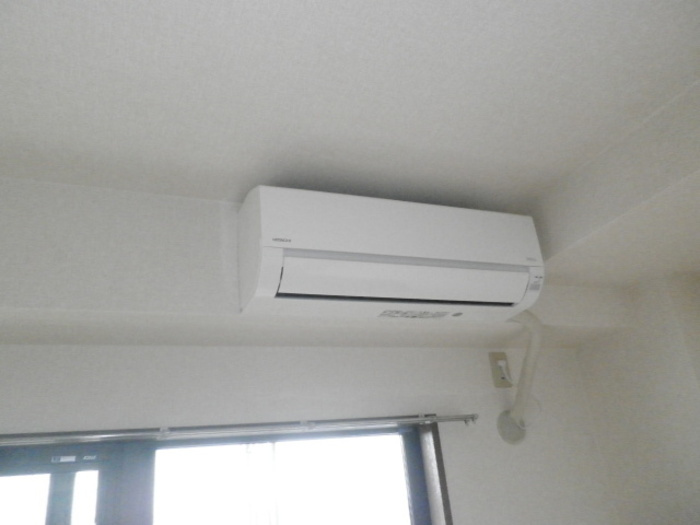 パインツリーコート|エアコン