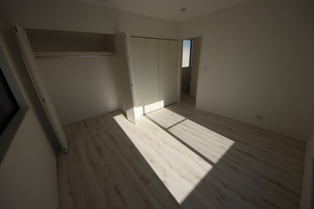 《仲介手数料無料》北区日進町１丁目479-30(全1戸)新築一戸建ての洋室|撮影日 2024年12月6日 12:30 晴れ