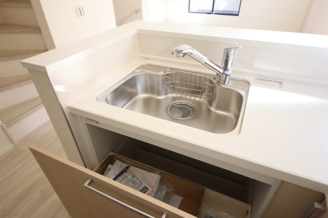 《仲介手数料無料》大宮区堀の内町１丁目476-2新築一戸建てケイアイスタイルのキッチン|撮影日 2025年2月20日 12:50 晴れ