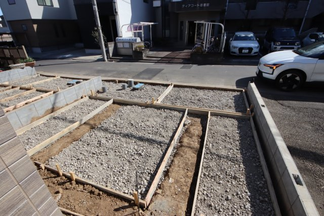 《仲介手数料無料》大宮区堀の内町１丁目476-2新築一戸建てケイアイスタイルの駐車場|施工中
撮影日 2025年2月20日 12:50 晴れ