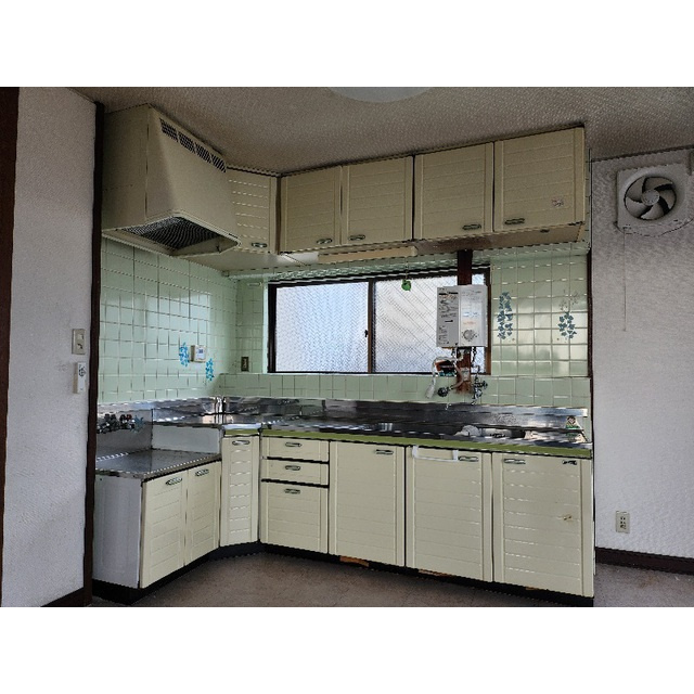 岐阜市白山町１丁目のアパートのキッチン