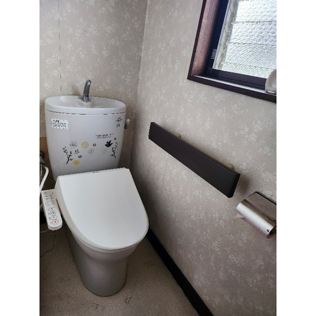 岐阜市白山町１丁目のアパートのトイレ