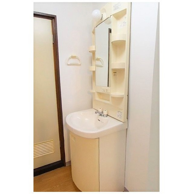 ミサトニューハイムの洗面所