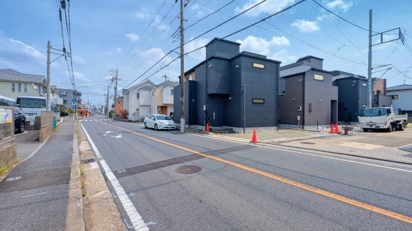 横浜市港北区新吉田東５丁目の新築一戸建の前面道路含む現地写真|現在建築中の為、同仕様物件のご案内をさせて頂きます。
お車でご自宅まで送迎承ります。