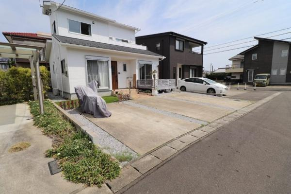 宮崎市大字島之内　中古戸建の駐車場
