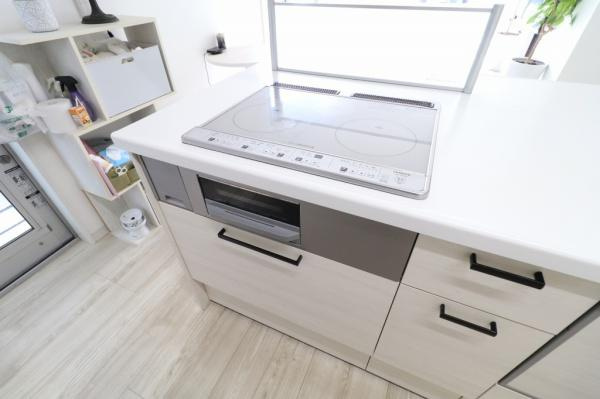 宮崎市大字島之内　中古戸建のキッチン