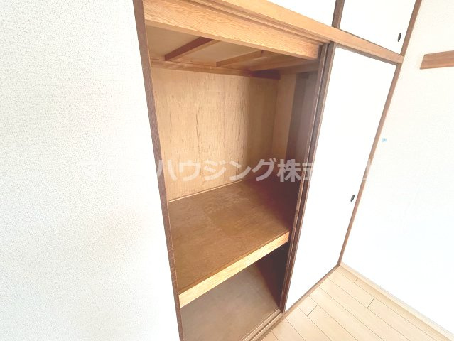 メルヴェール昆陽の収納
