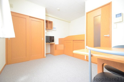 【居間・リビング】 | レオパレスプレシャスコート