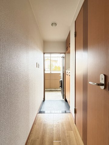 ディベルティ観音寺新町の玄関