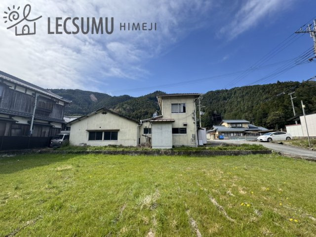 姫路市安富町長野/倉庫の外観