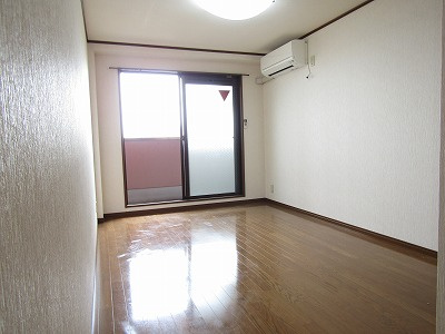 リバリティーHIMURO2号館の寝室
