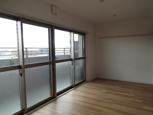 berry blue高槻の居間・リビング