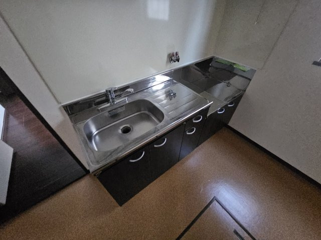 ヴィレッジコート山手A棟のキッチン
