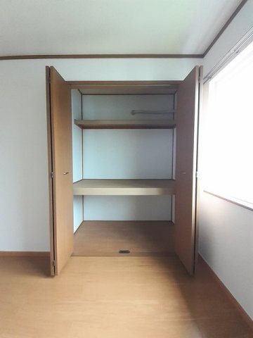 カトレアの収納|こまごまとしたものを収納できそうですね