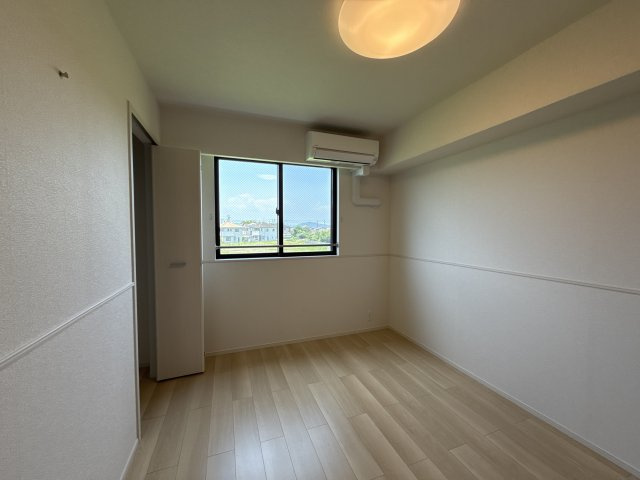 アーバン桜の寝室
