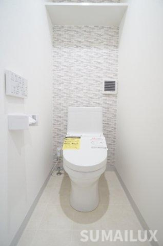 熊本市東区保田窪５丁目のアパートのトイレ|写真は同施工会社の類似物件となります。
