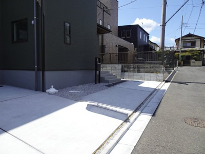 【前面道路含む現地写真】 | 新築　一戸建て　JR横浜線　京王相模線　橋本駅　若葉台　１期