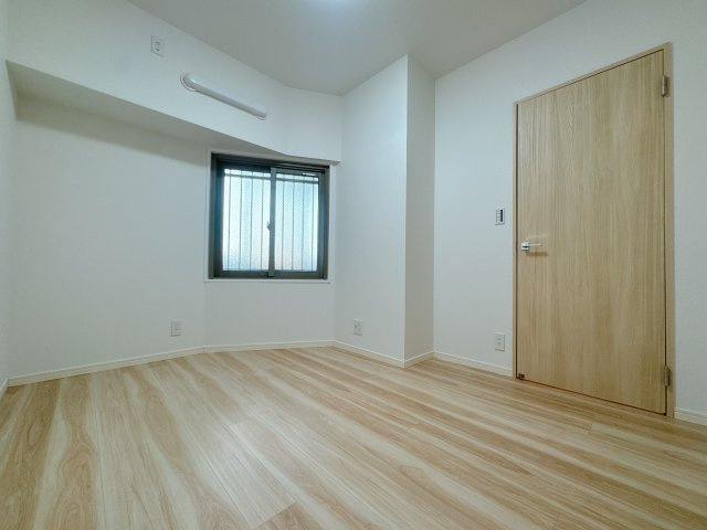 【洋室】 | ロワールマンション福間☆仲介手数料無料☆ | 全居室エアコン設置可能です♪エアコンが取付られずに、収納部屋や物置部屋にされてるマンション意外と多いんです！