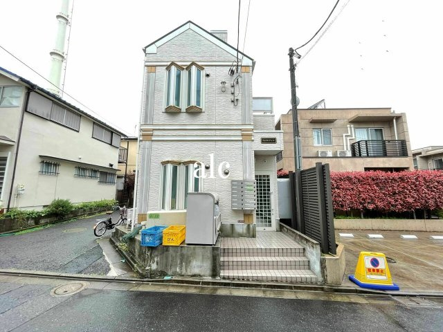 フェリスアンナのエントランス|☆敷金ゼロ！礼金ゼロ！初期安デザイナーズ(^^♪