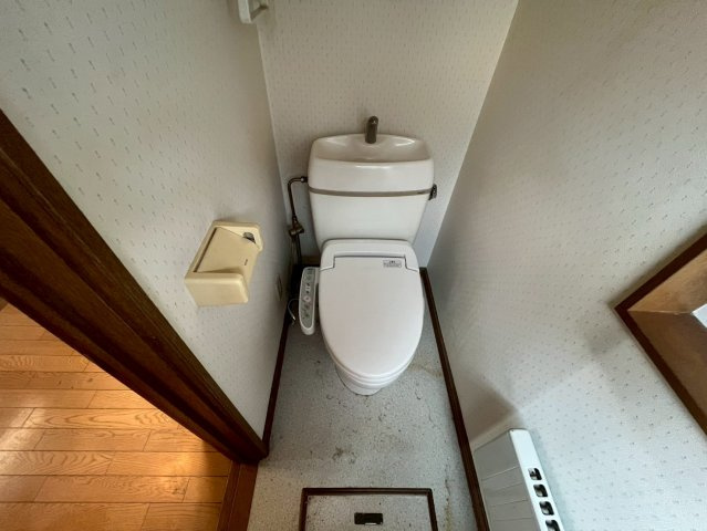 中古住宅　帯広市緑ヶ丘2条通4丁目のトイレ