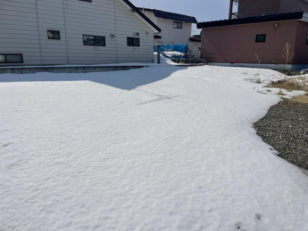 中古住宅　芽室町東6条4丁目の駐車場