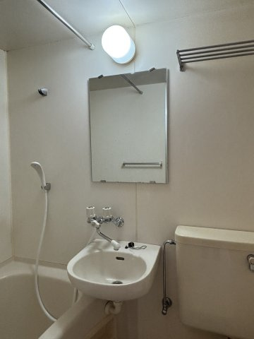 ベストレジデンス寝屋川の洗面所