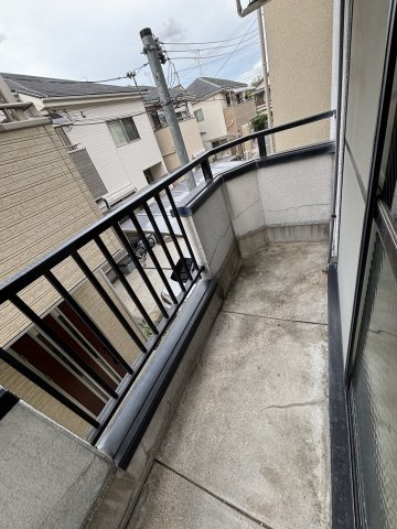 ベストレジデンス寝屋川のバルコニー