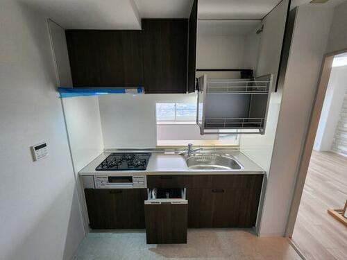 ディオフェルティ枚方の内装|システムキッチン
■物件内覧・資金計画相談・住宅ローン相談、リフォーム相談、お問合せ受付中■
※当日・翌日のご内覧、ご相談はお電話でのお問合せがスムーズです！