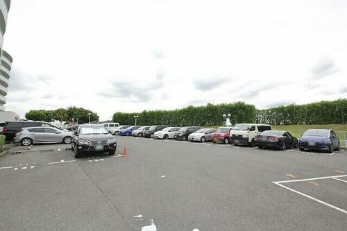 ディオフェルティ枚方の駐車場|■物件内覧・資金計画相談・住宅ローン相談、リフォーム相談、お問合せ受付中■
※当日・翌日のご内覧、ご相談はお電話でのお問合せがスムーズです！