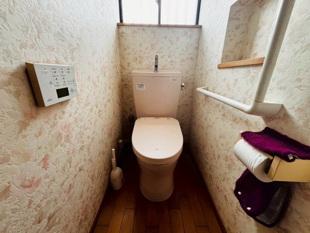 北葛飾郡杉戸町　空き家　中古物件のトイレ