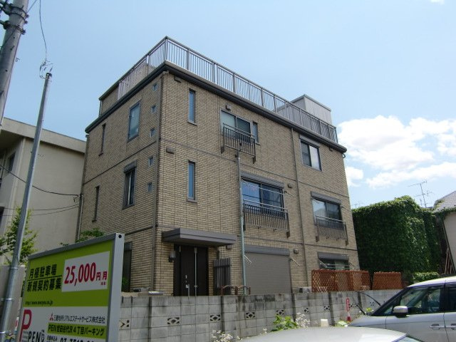 グリーンハイム代沢の外観