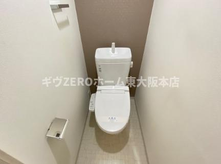 大阪市東成区中本２丁目の賃貸マンションのトイレ