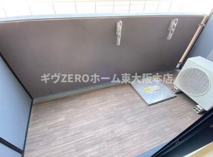 大阪市東成区中本２丁目の賃貸マンションのバルコニー