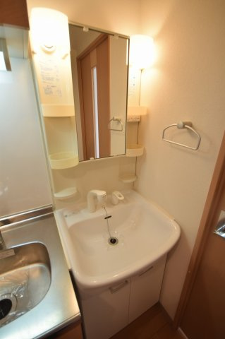 エステムコート梅田天神橋リバーフロントの洗面所