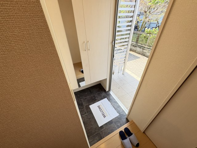 フローラスクエアの玄関
