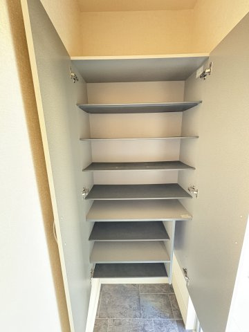 フローラスクエアの収納