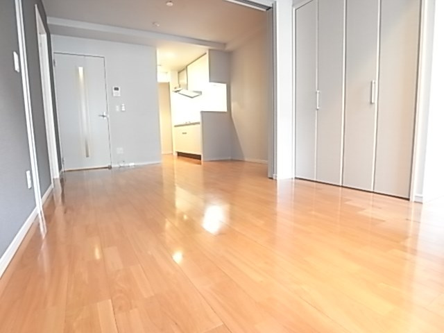 アドレス新神戸の居間・リビング