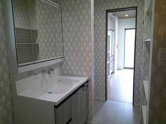 【独立洗面台】