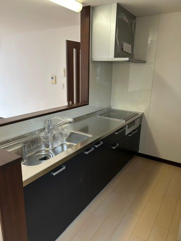 中古住宅　帯広市西13条北8丁目のキッチン