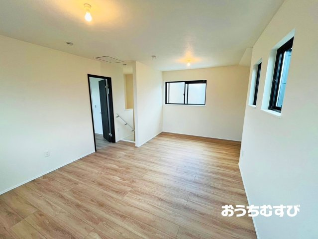 名東区高針4丁目(残1棟)の洋室